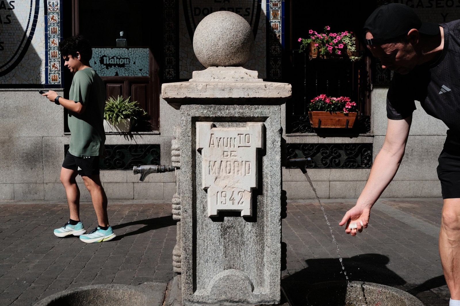 Cursos y Talleres de Fotografia de Calle con Rober Tomás en Madrid