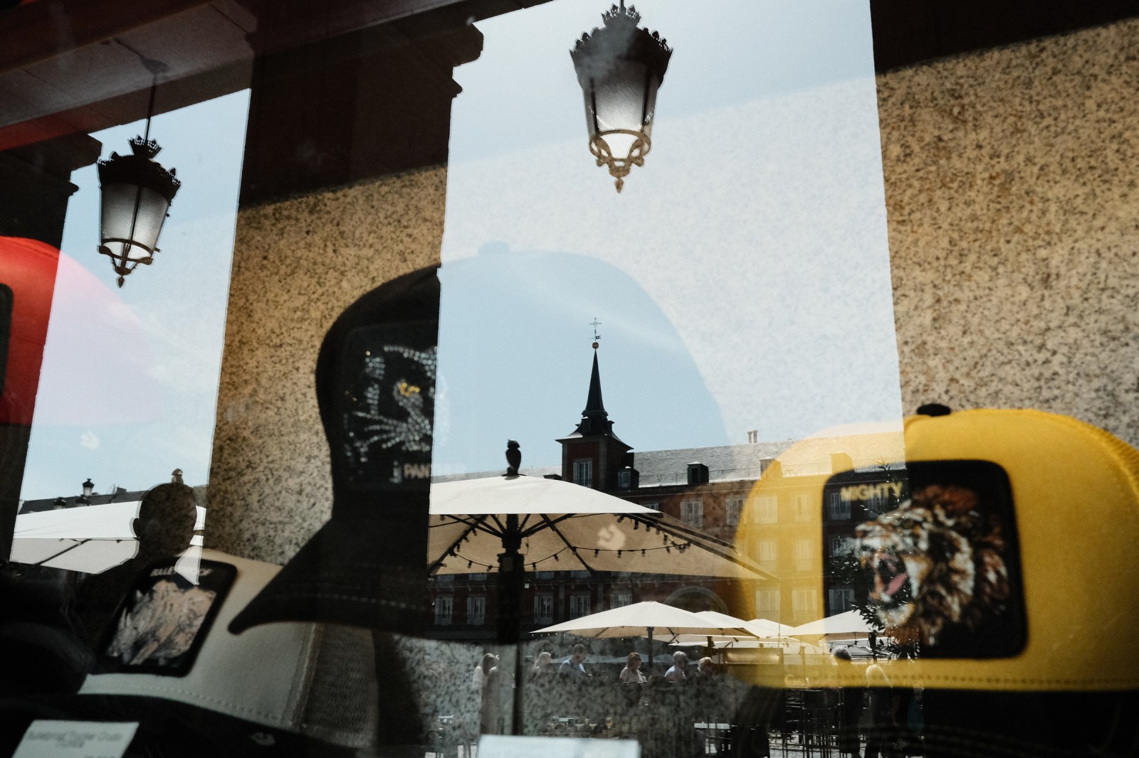 Cursos y Talleres de Fotografia de Calle con Rober Tomás en Madrid