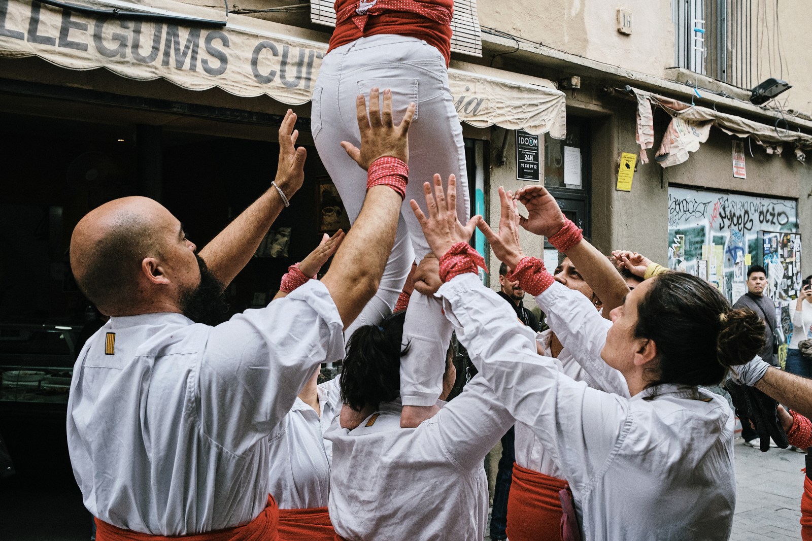 Talleres de inmersión en Fotografia de Calle con Rober Tomas en Barcelona