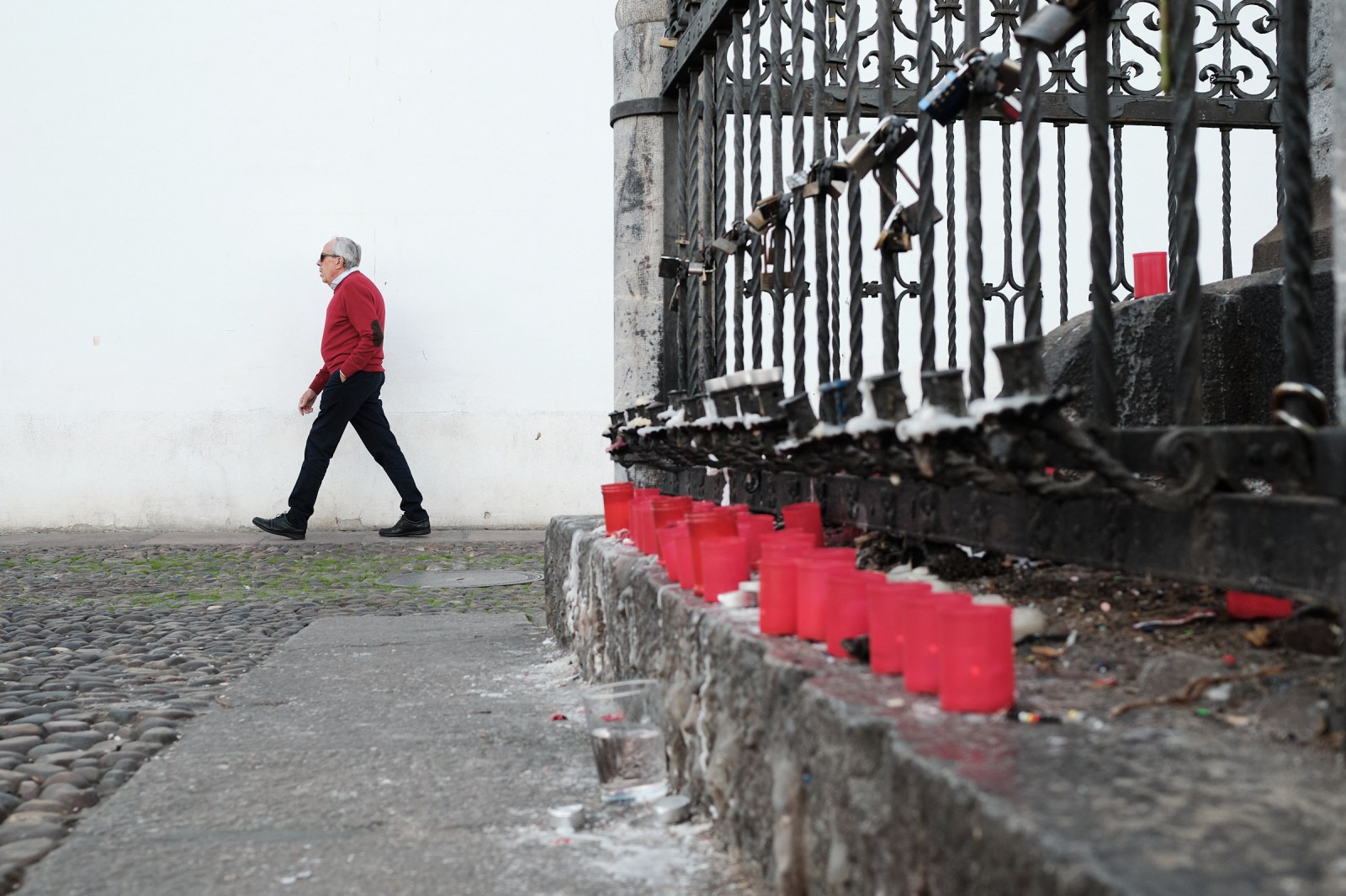 Talleres y cursos de fotografia de calle con Rober Tomas en http://robertomasfoto.com en Córdoba y Andalucia