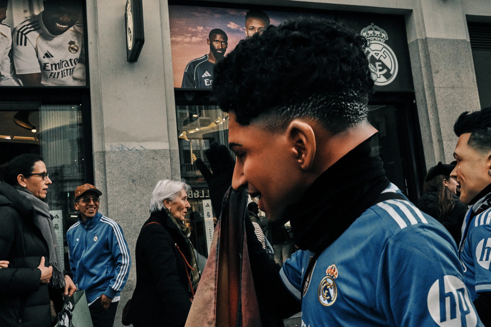 Talleres y cursos de fotografia de calle en Madrid con Rober Tomás en http://robertomasfoto.com 