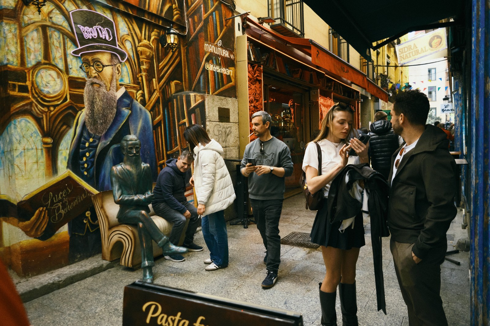 talleres y cursos de fotografia de calle con Rober Tomas en Madrid wn mw 