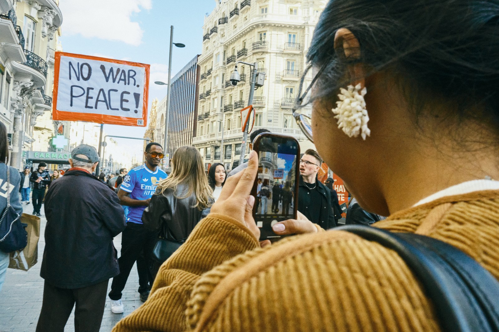 talleres y cursos de fotografia de calle con Rober Tomas en Madrid wn mw 