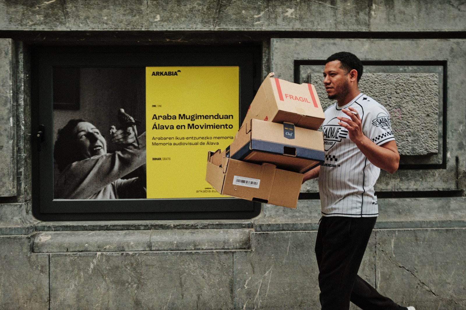 Talleres y Cursos de Fotografía de Calle en Vitoria con Rober Tomas