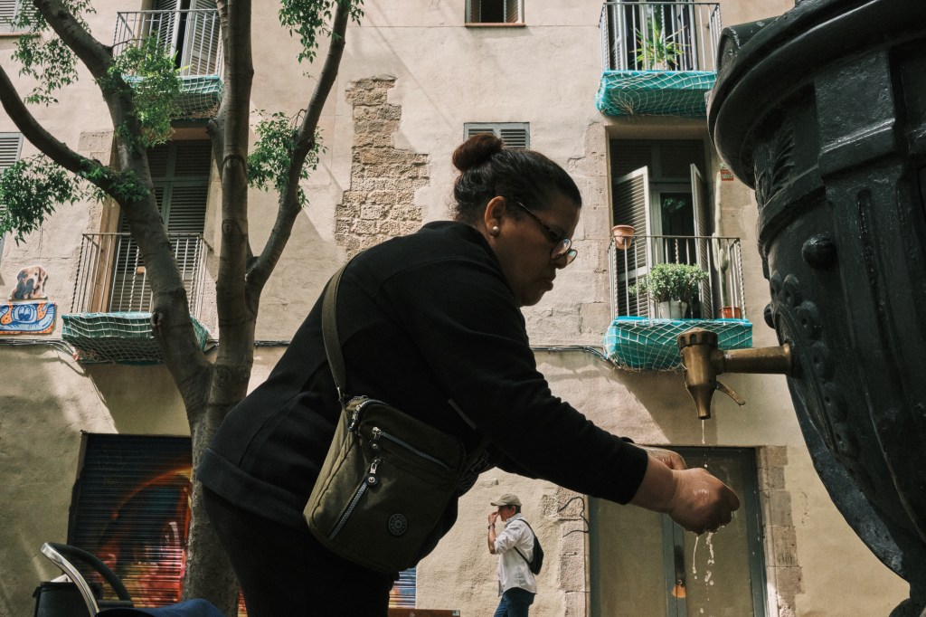 Talleres y cursos de fotografía de calle con Rober Tomás en barcelona