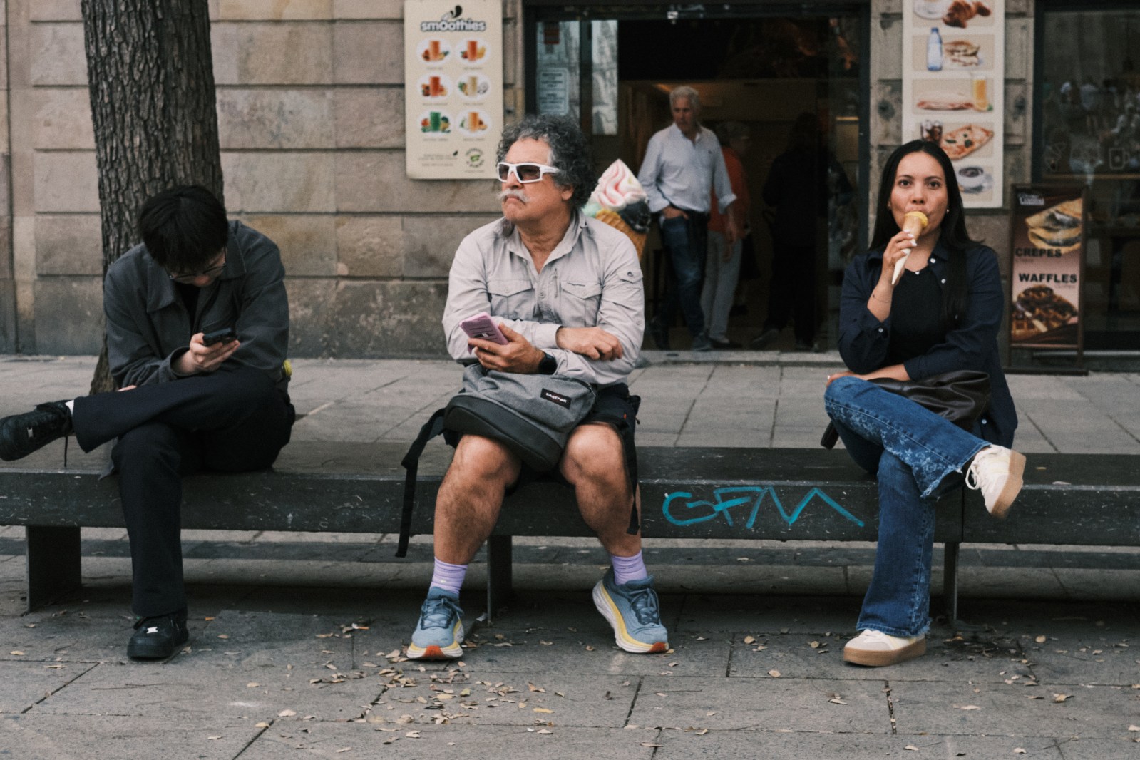 Talleres y cursos de Fotografía de Calle en Barcelona con Rober Tomás http://robertomasfoto.com