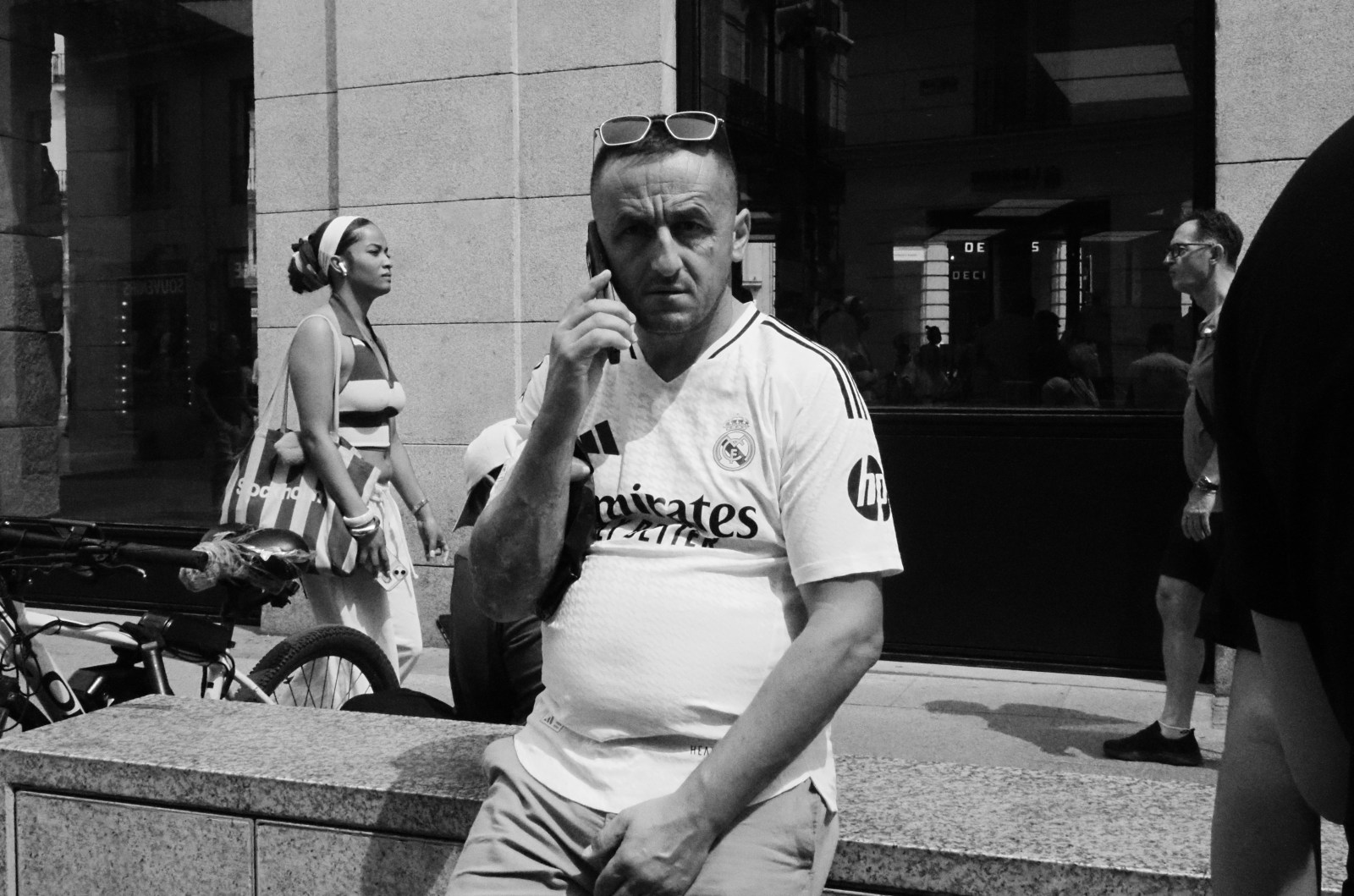 Talleres y cursos de fotografia de calle en Madrid con Rober Tomás en http://robertomasfoto.com