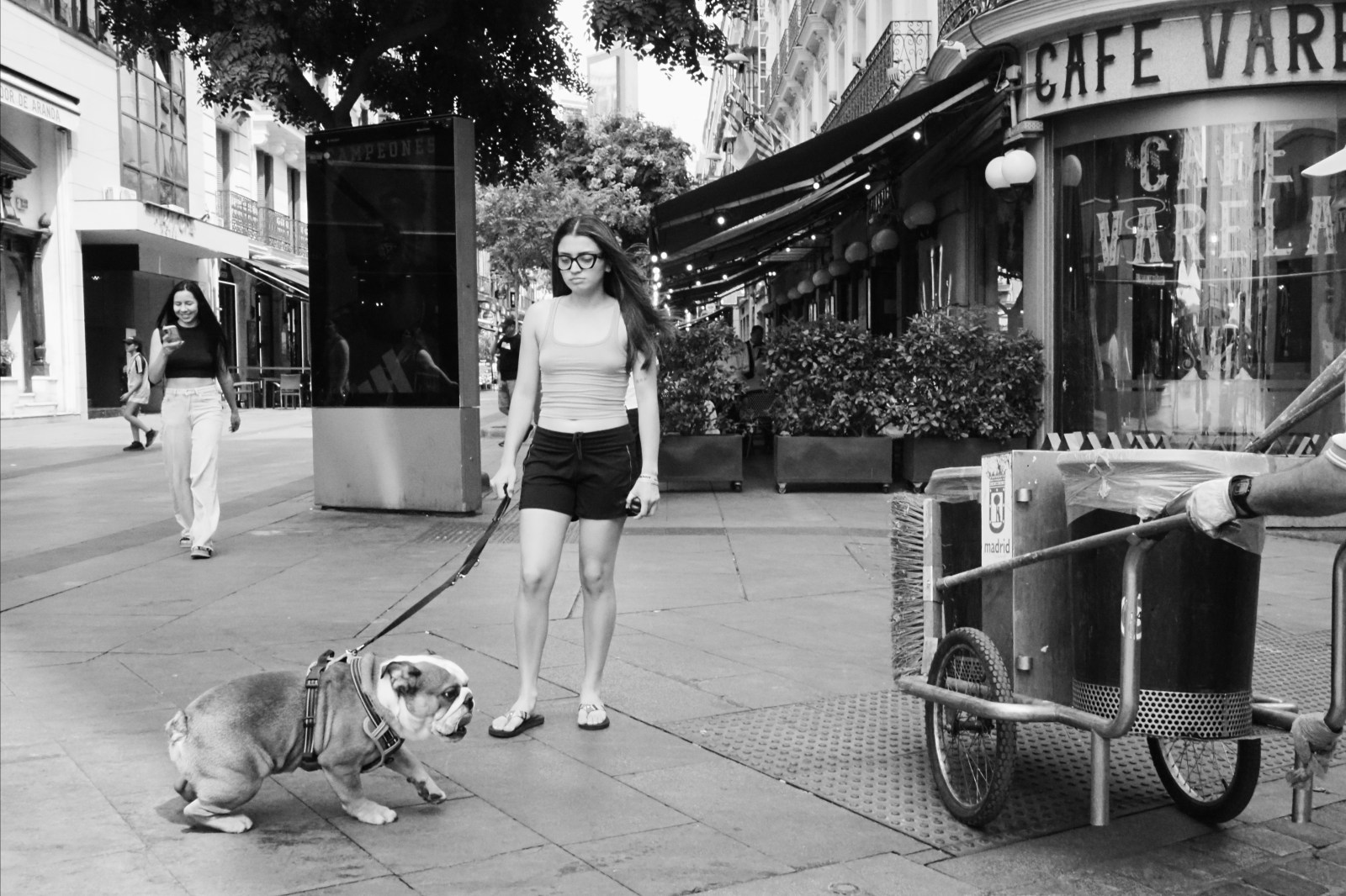 Talleres y cursos de fotografia de calle en Madrid con Rober Tomás en http://robertomasfoto.com