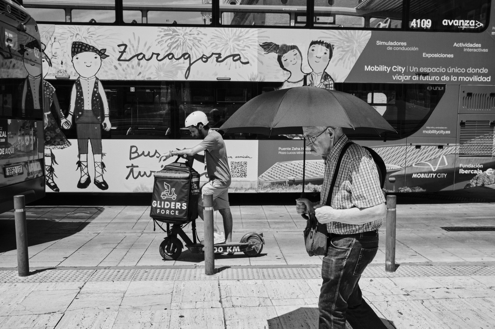 talleres y cursos de fotografía de calle con Rober Tomás en Zaragoza