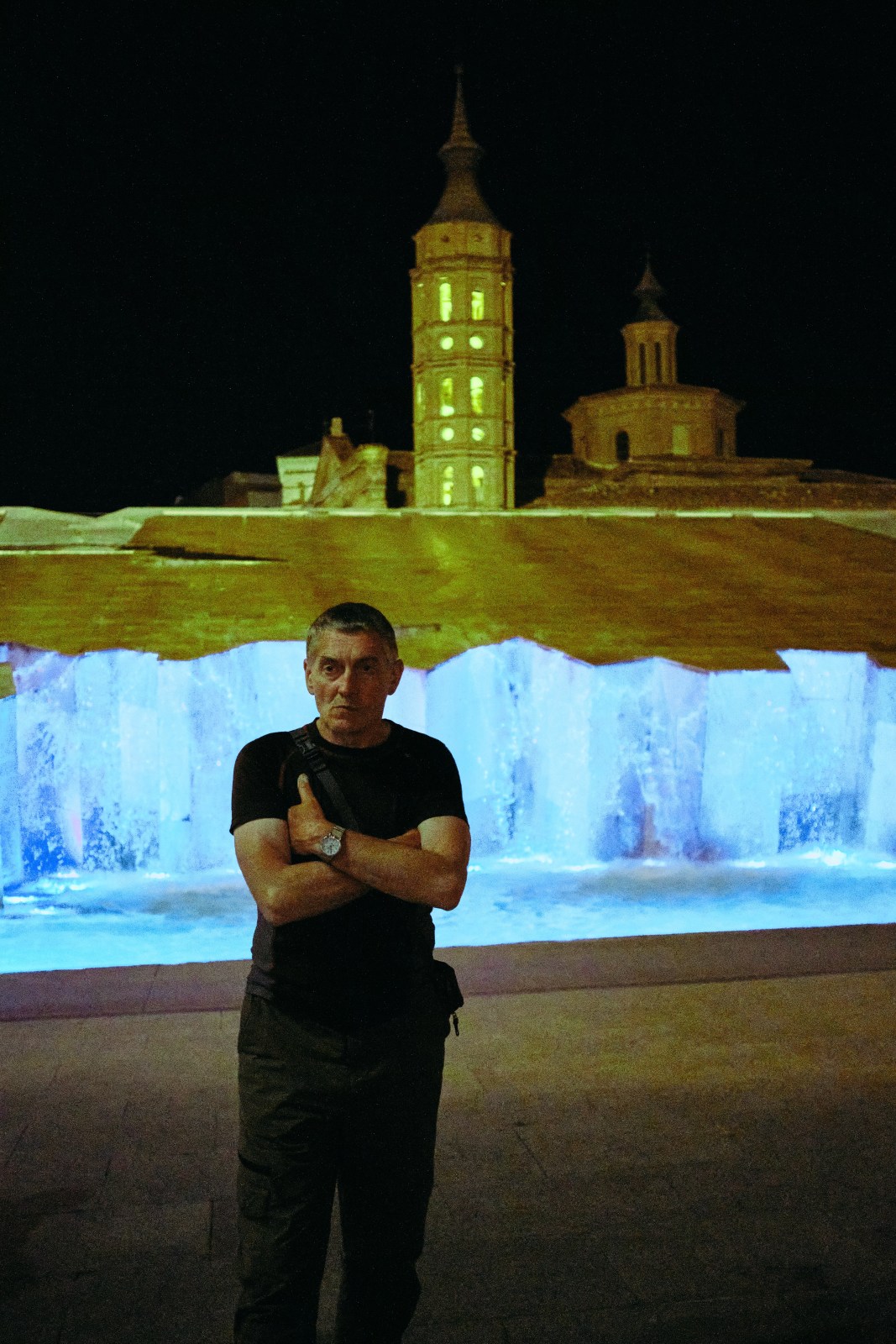 Taller de fotografí de calle nocturna en Zaragoza con Rober Tomás en http://robertomasfoto.com