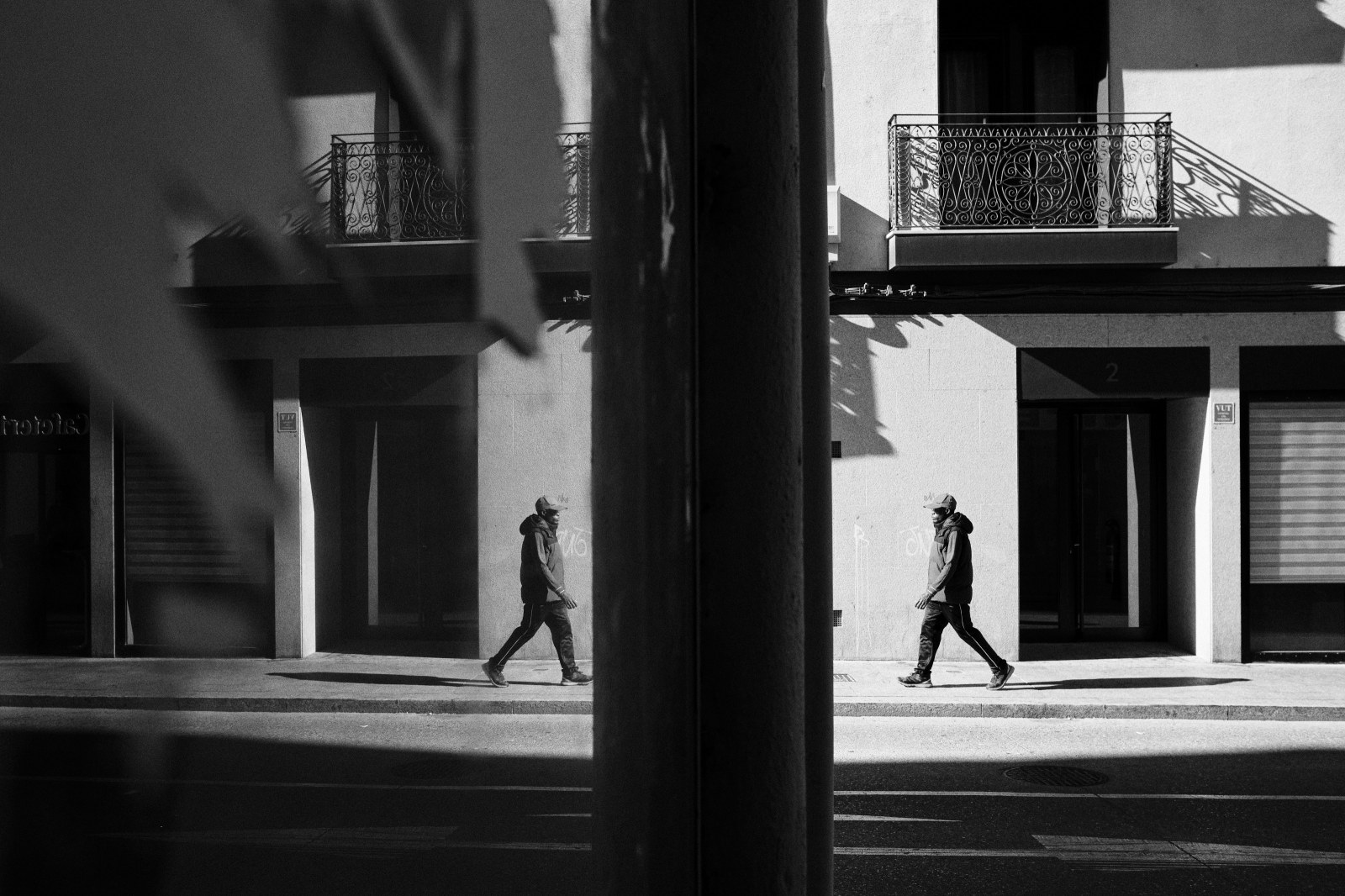 Talleres y cursos de fotografía de calle en Zaragoza con Rober Tomás en http://robertomasfoto.com 
