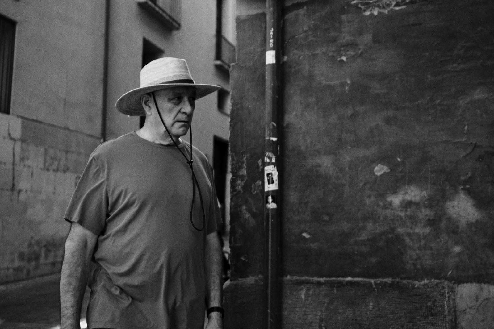 Talleres y cursos de fotografía de calle en Zaragoza con Rober Tomás en http://robertomasfoto.com 